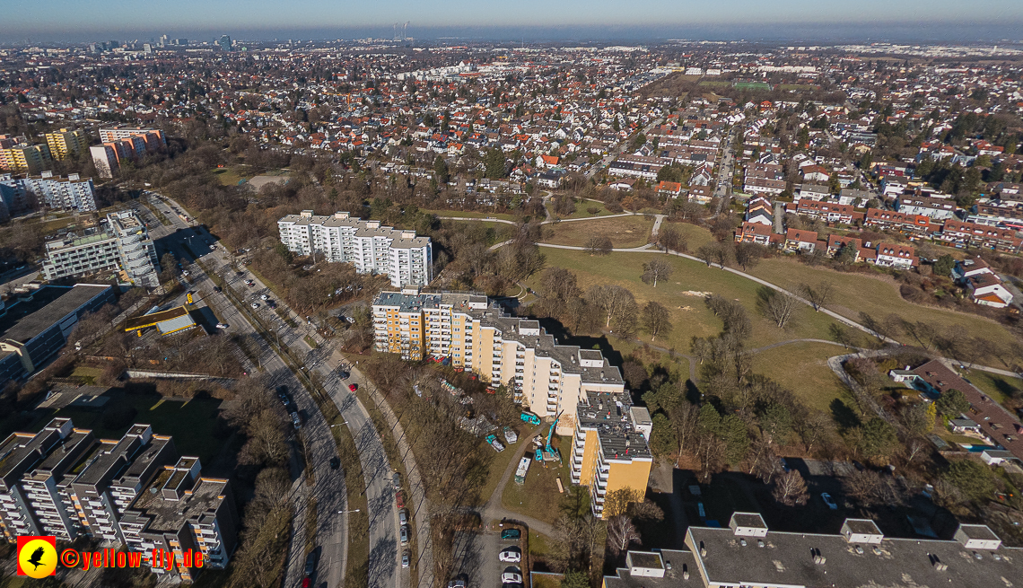 15.02.2023 - Marx-Zentrum und Karl-Marx-Ring mit Umgebung in Neuperlach